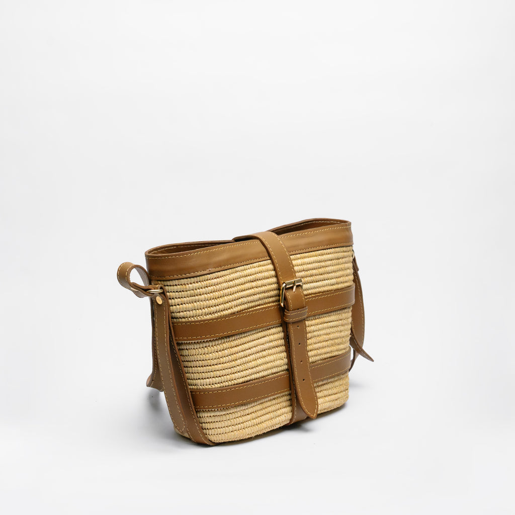 Raffia Tote Bag with Buckle Closure