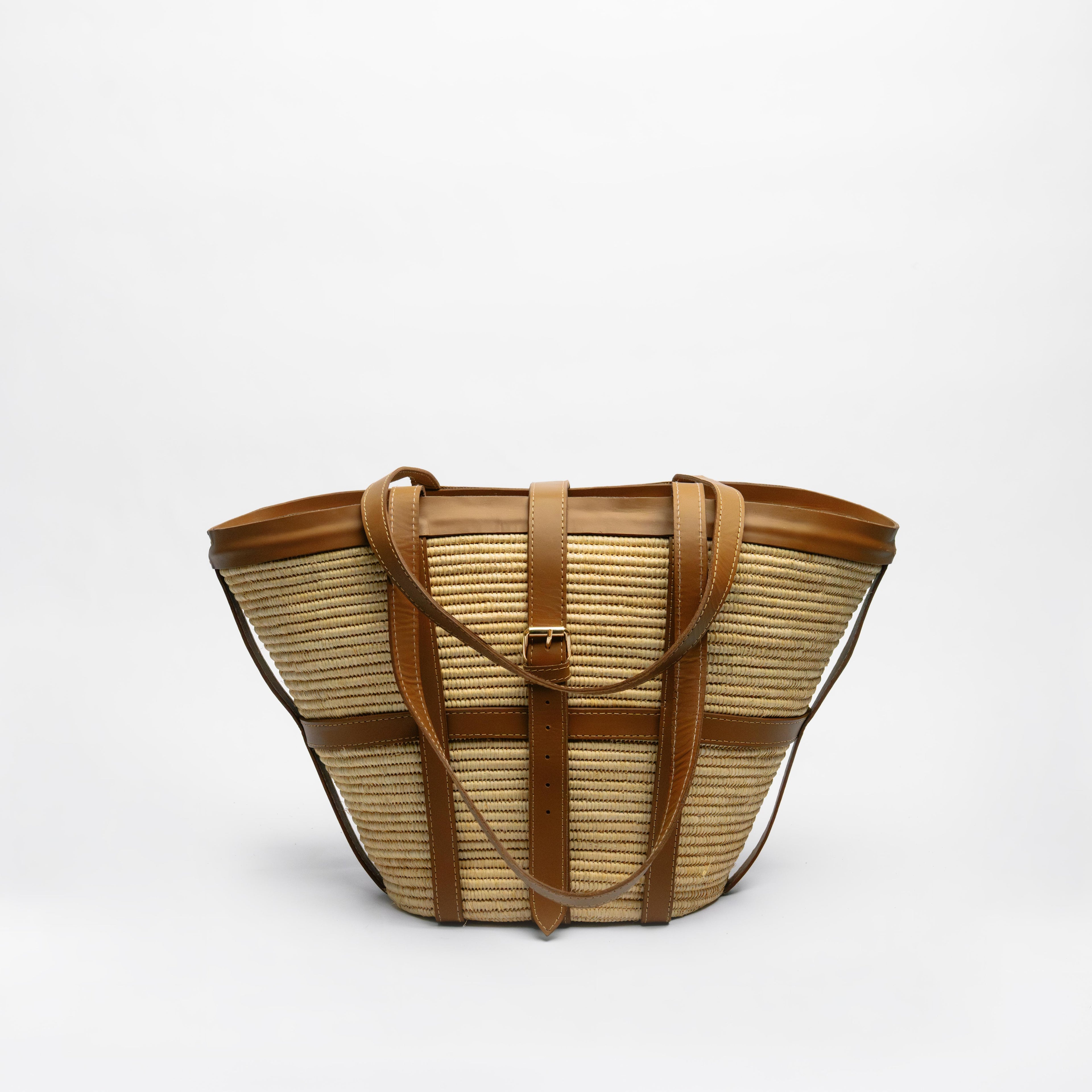 Raffia Tote Bag with Buckle Closure
