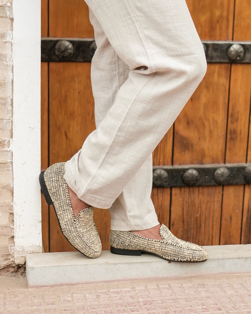 Men's Raffia Loafers in Beige and Black