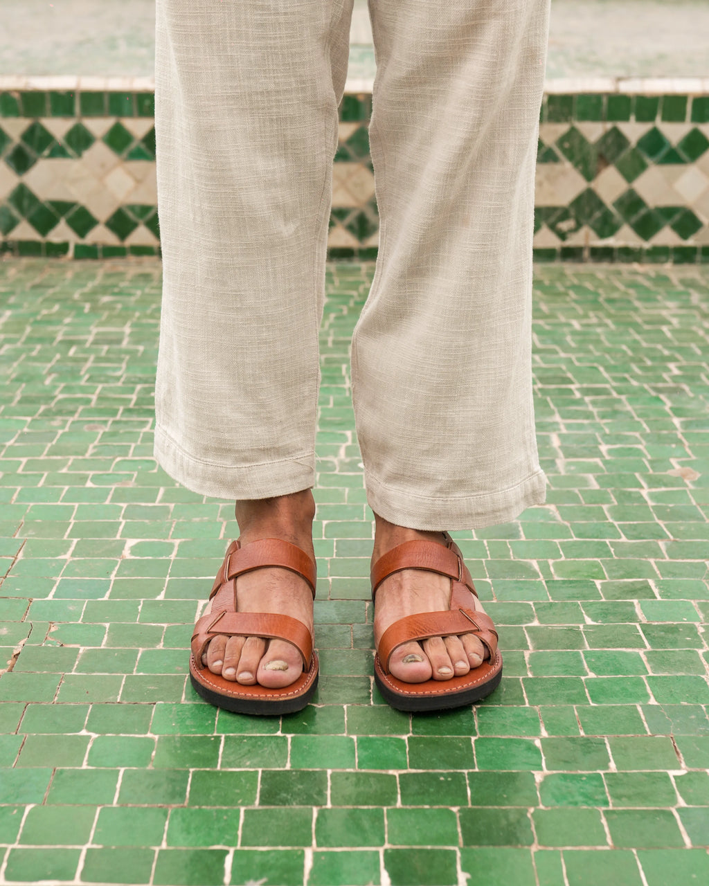 Men's Leather Sandals in Tan