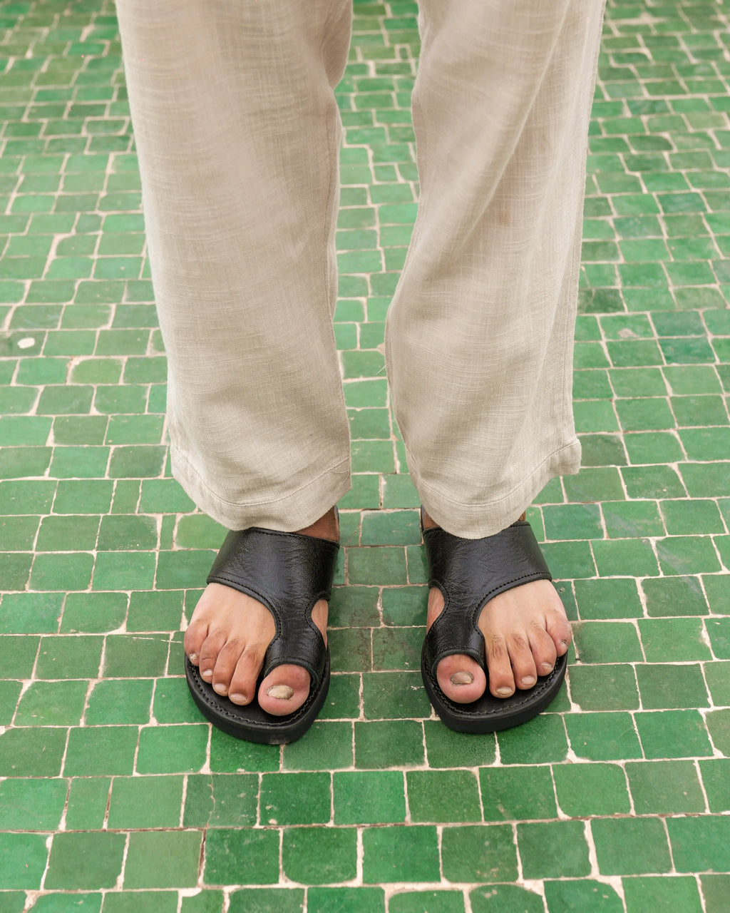 Men's Leather Sandals in Black