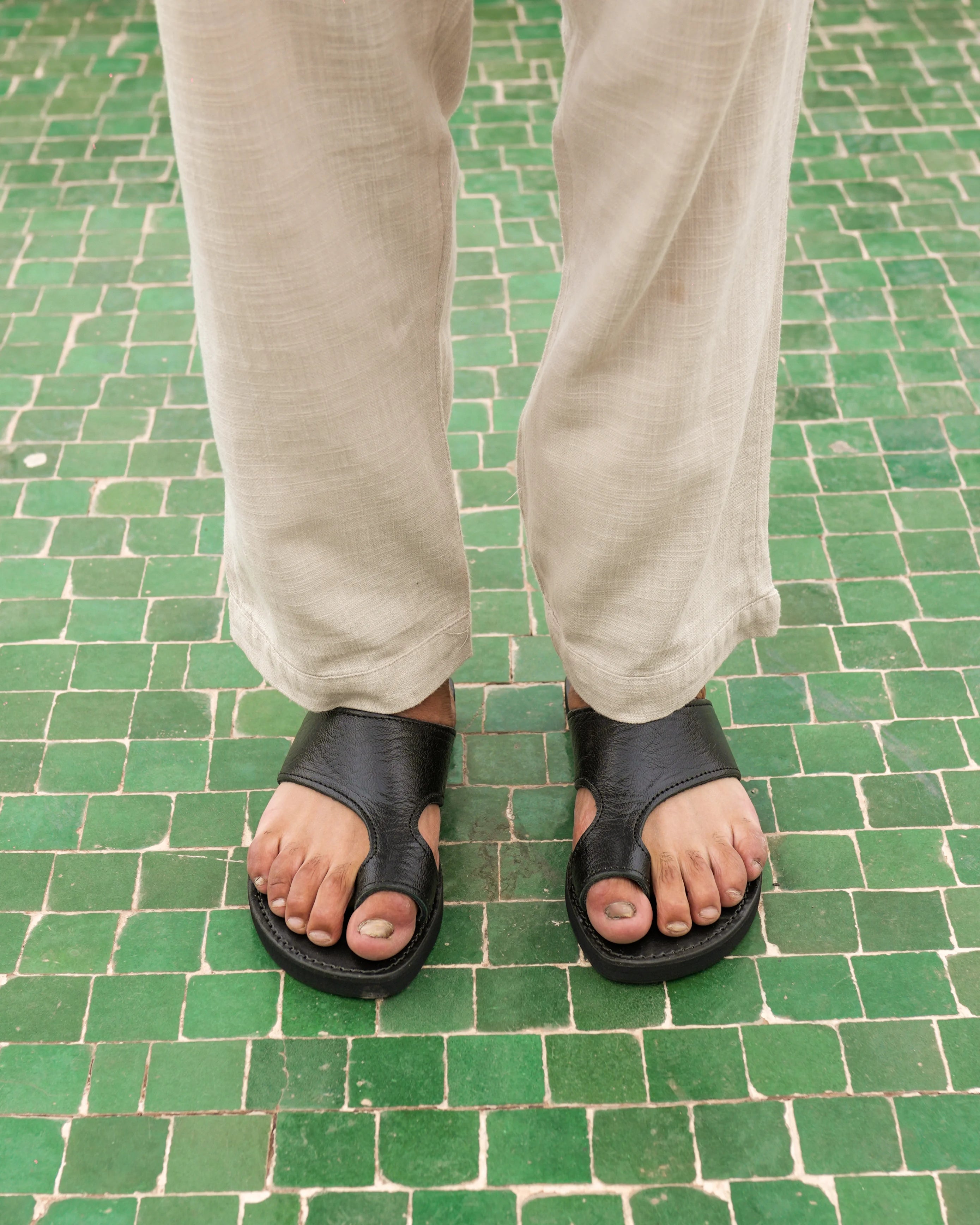 Men's Leather Sandals in Black