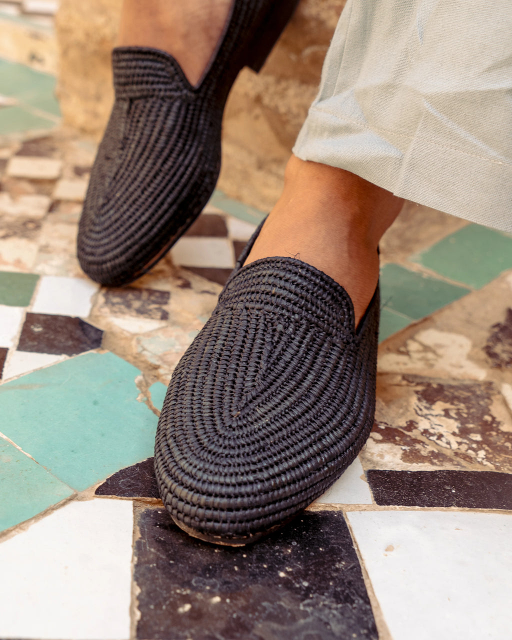 Men's Raffia Loafers in Black
