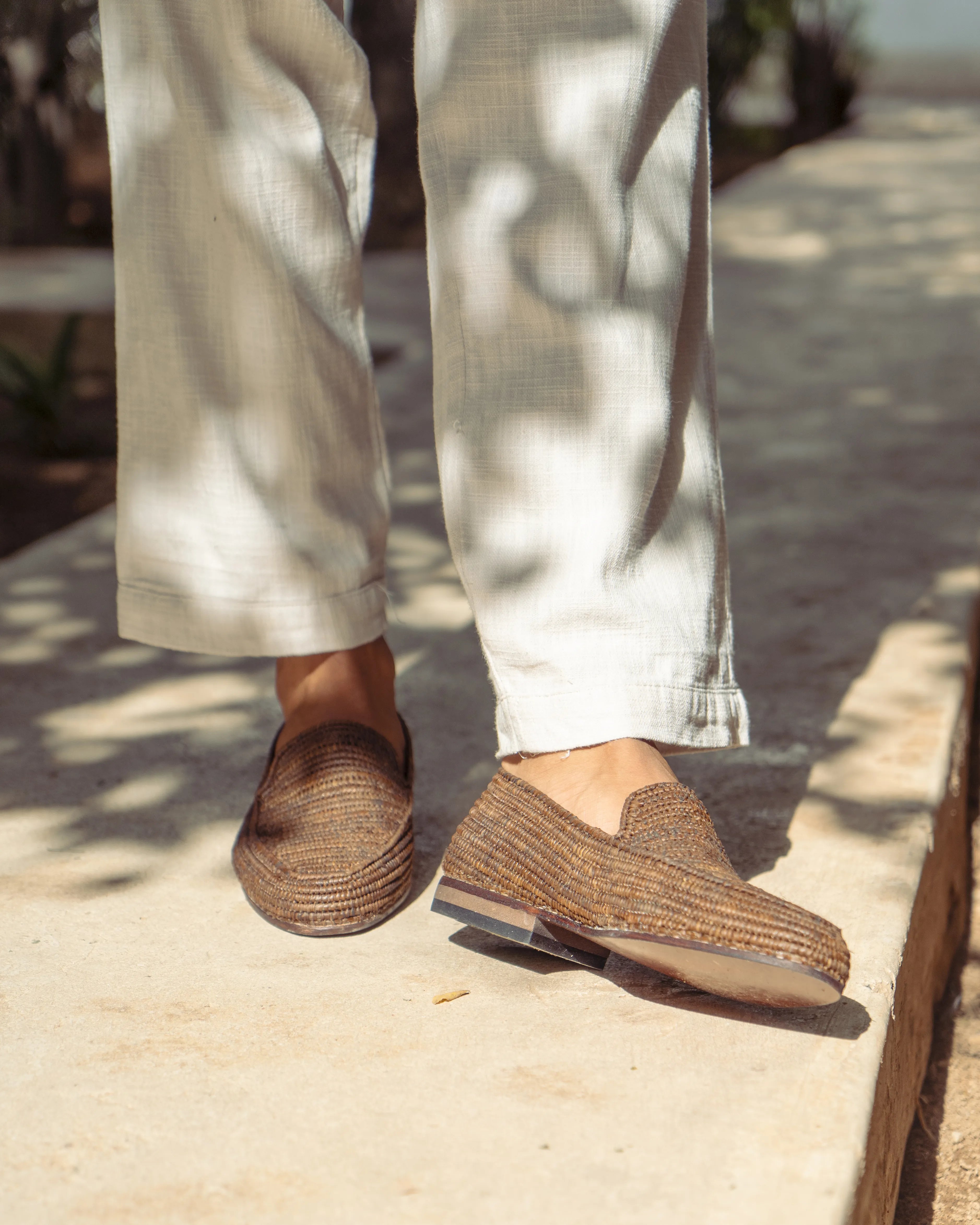 Men's Raffia Loafers in Pure Dark Brown