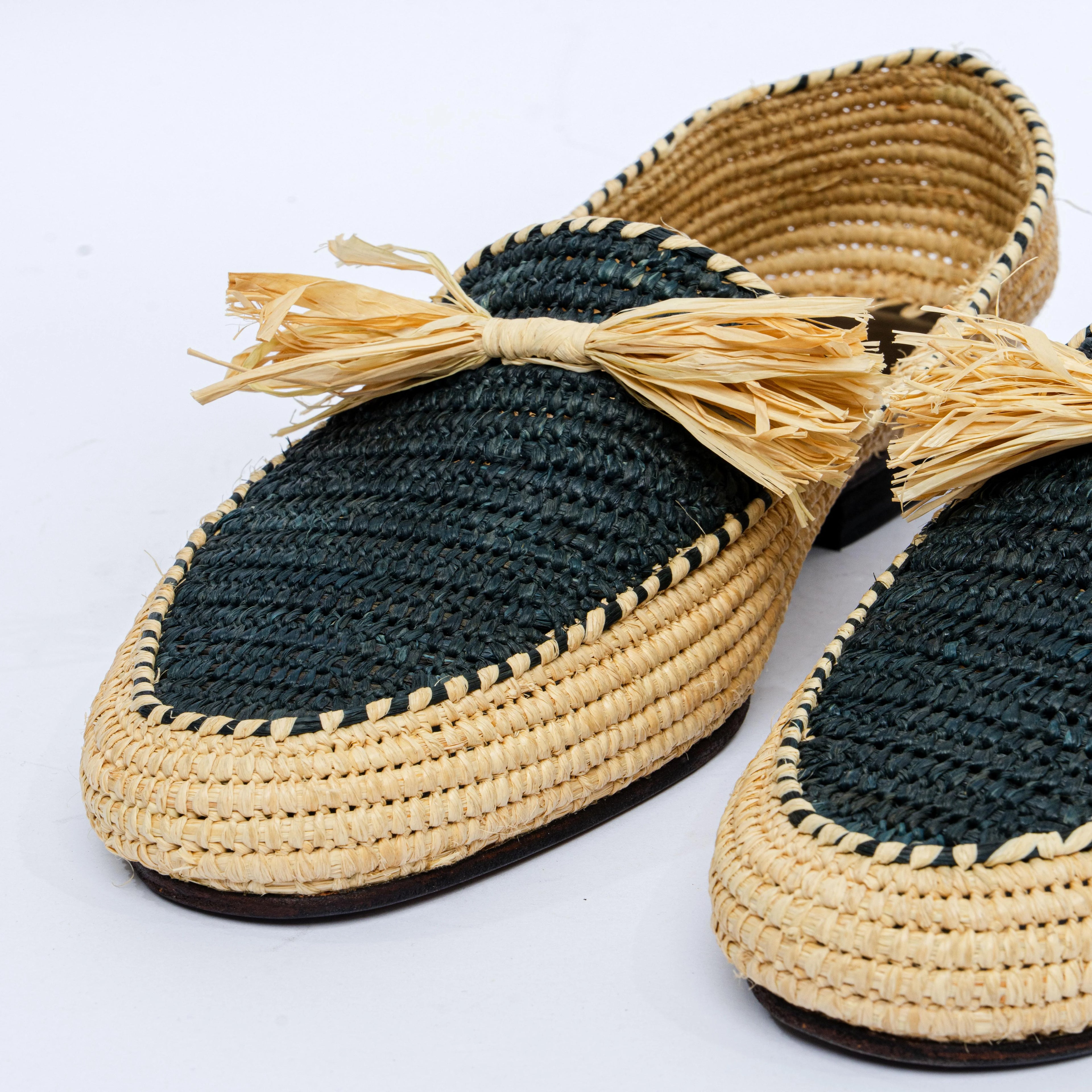 Men's Raffia Bow Loafers in Gray