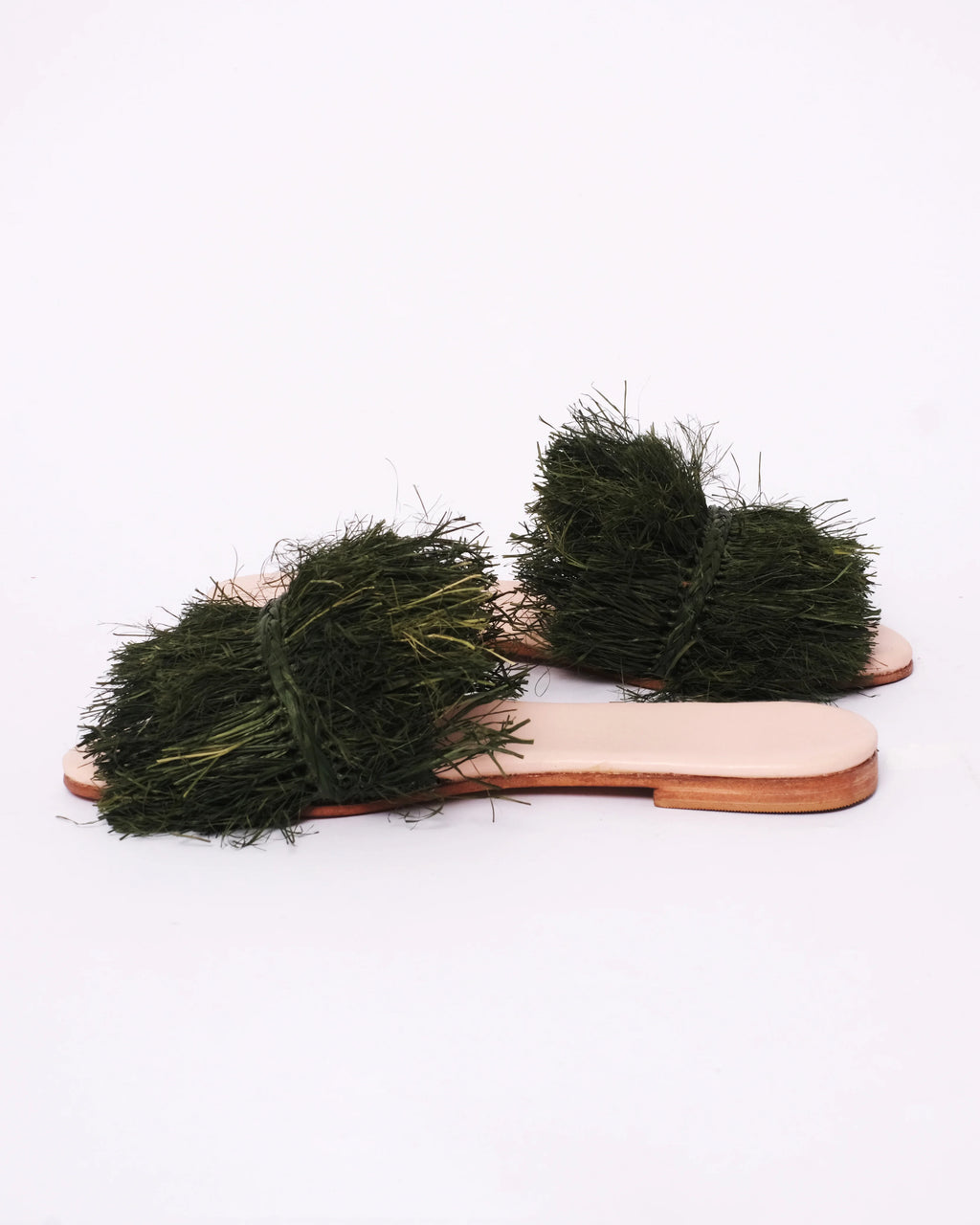 Women's Raffia Fringed Flat Slide Sandals In Jet Black
