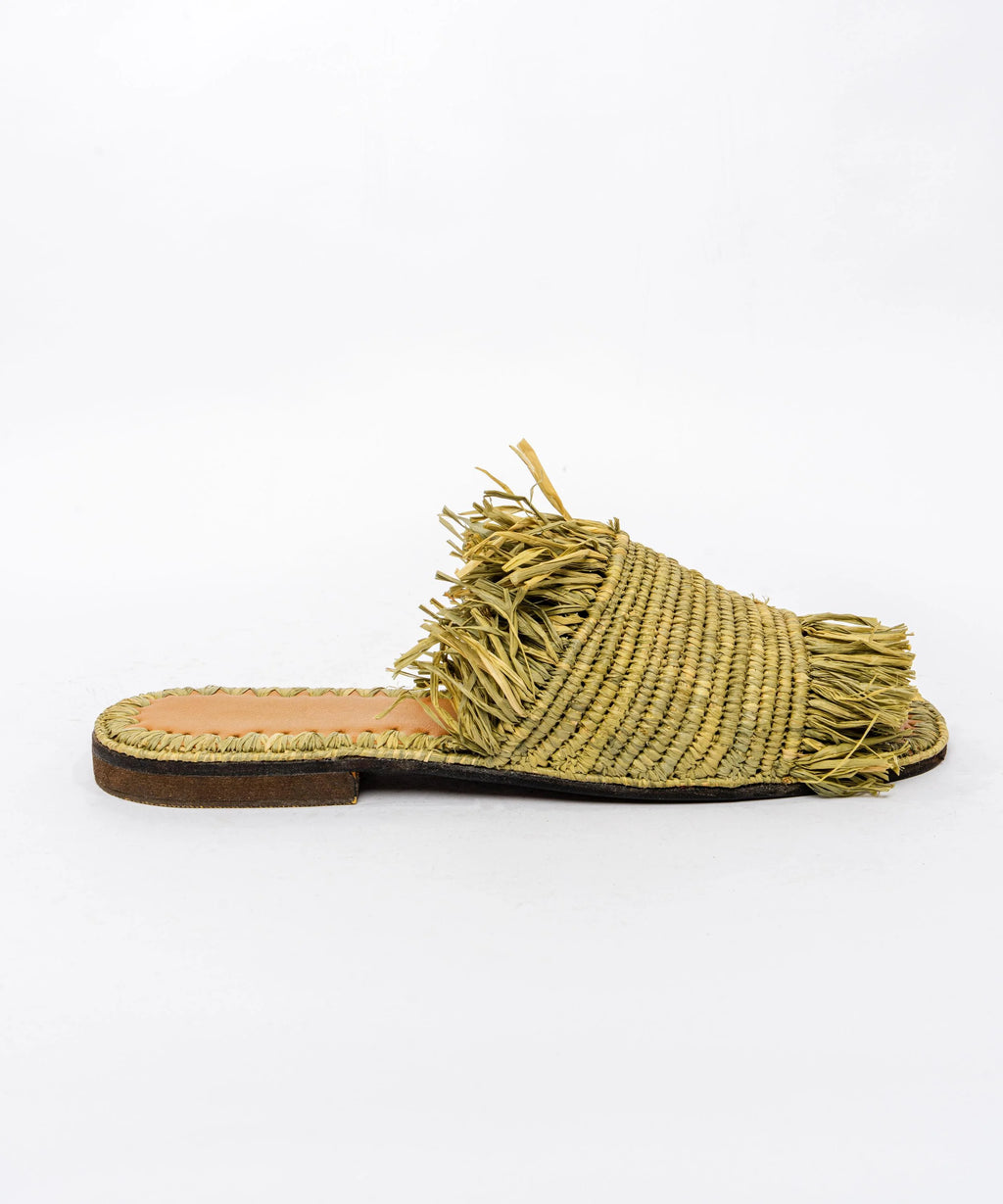 Women's Raffia Fringed Flat Slide Sandals – Olive