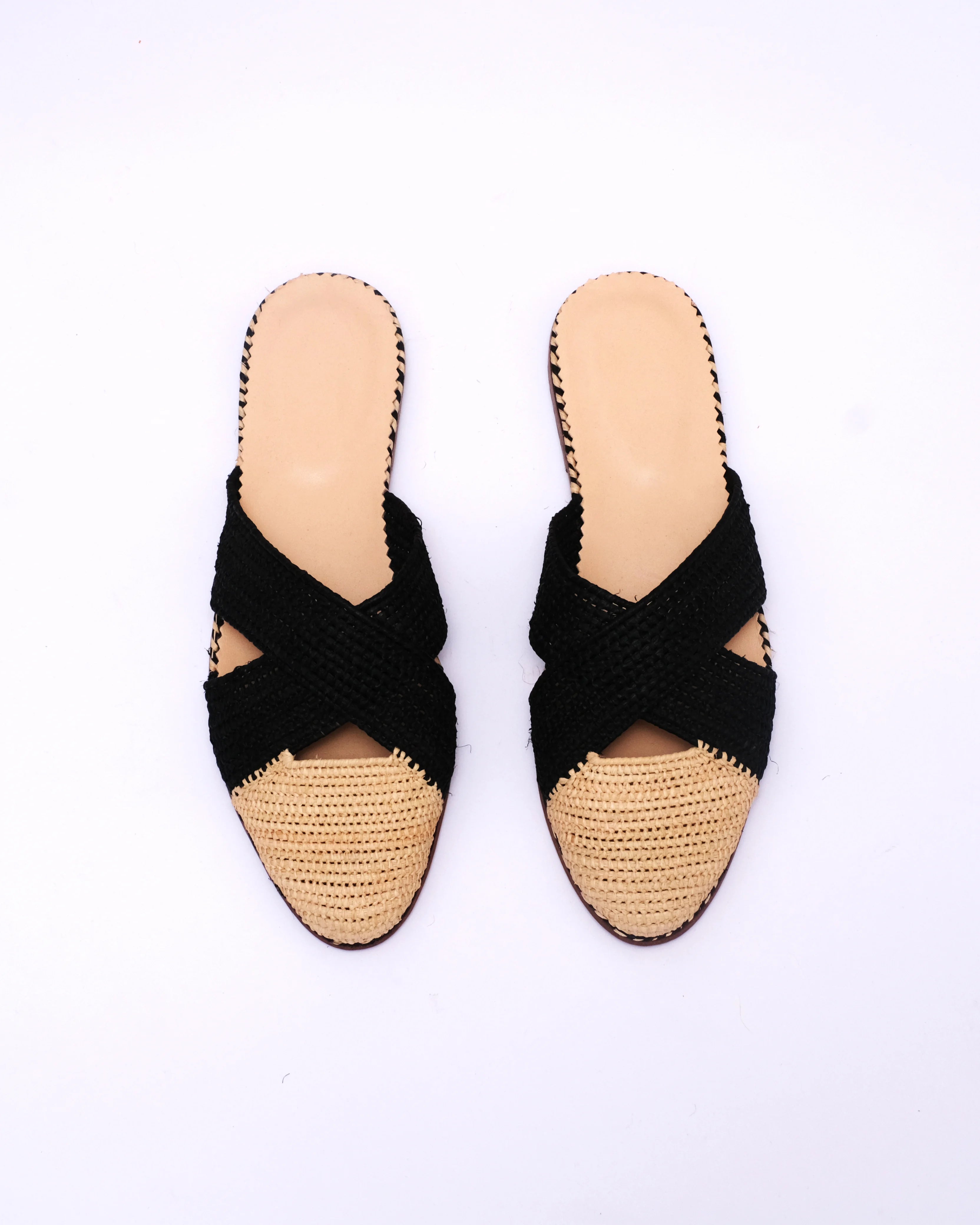 Women's Raffia Mule in Black & Natural