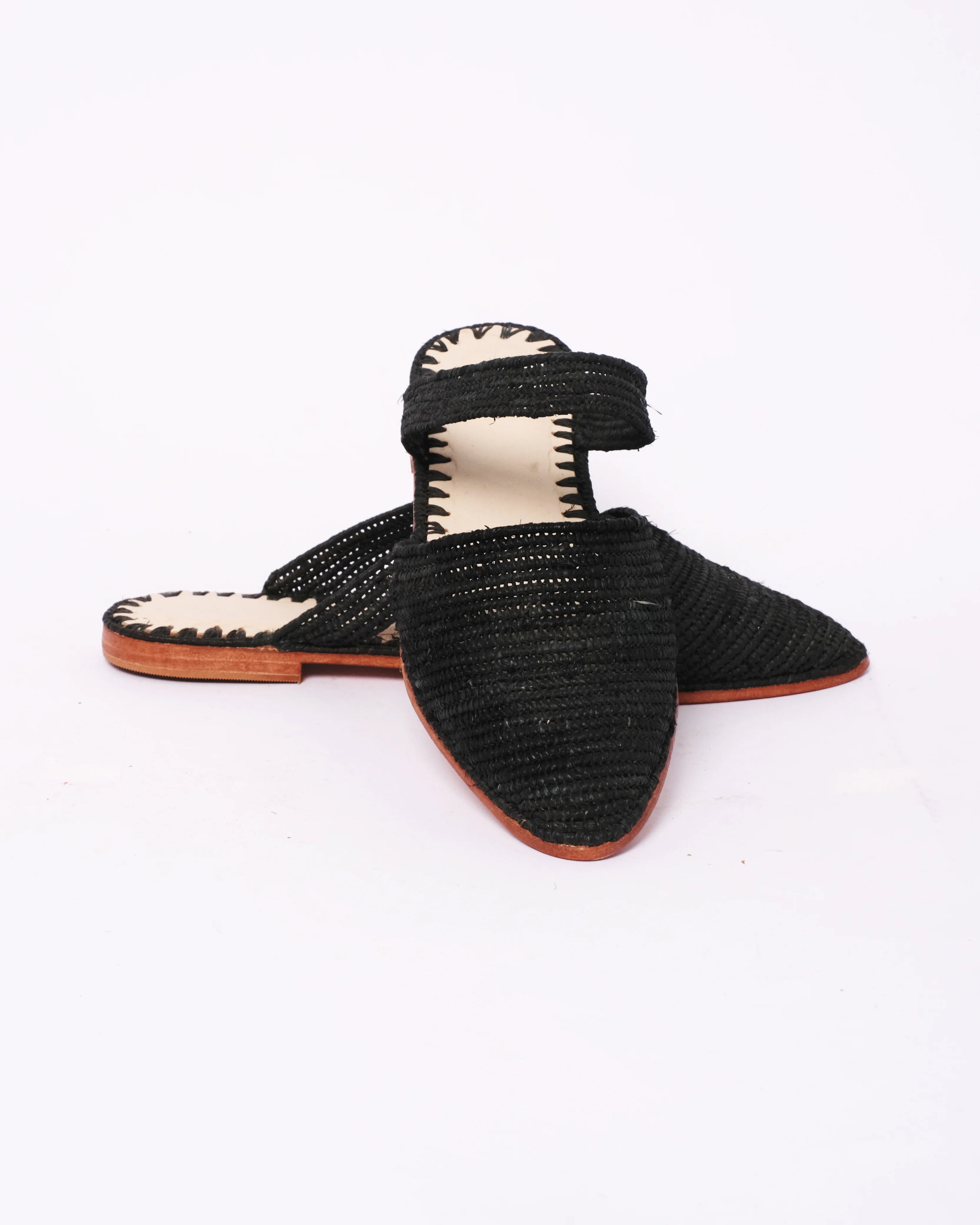 Women's Raffia Mule in Black Strap