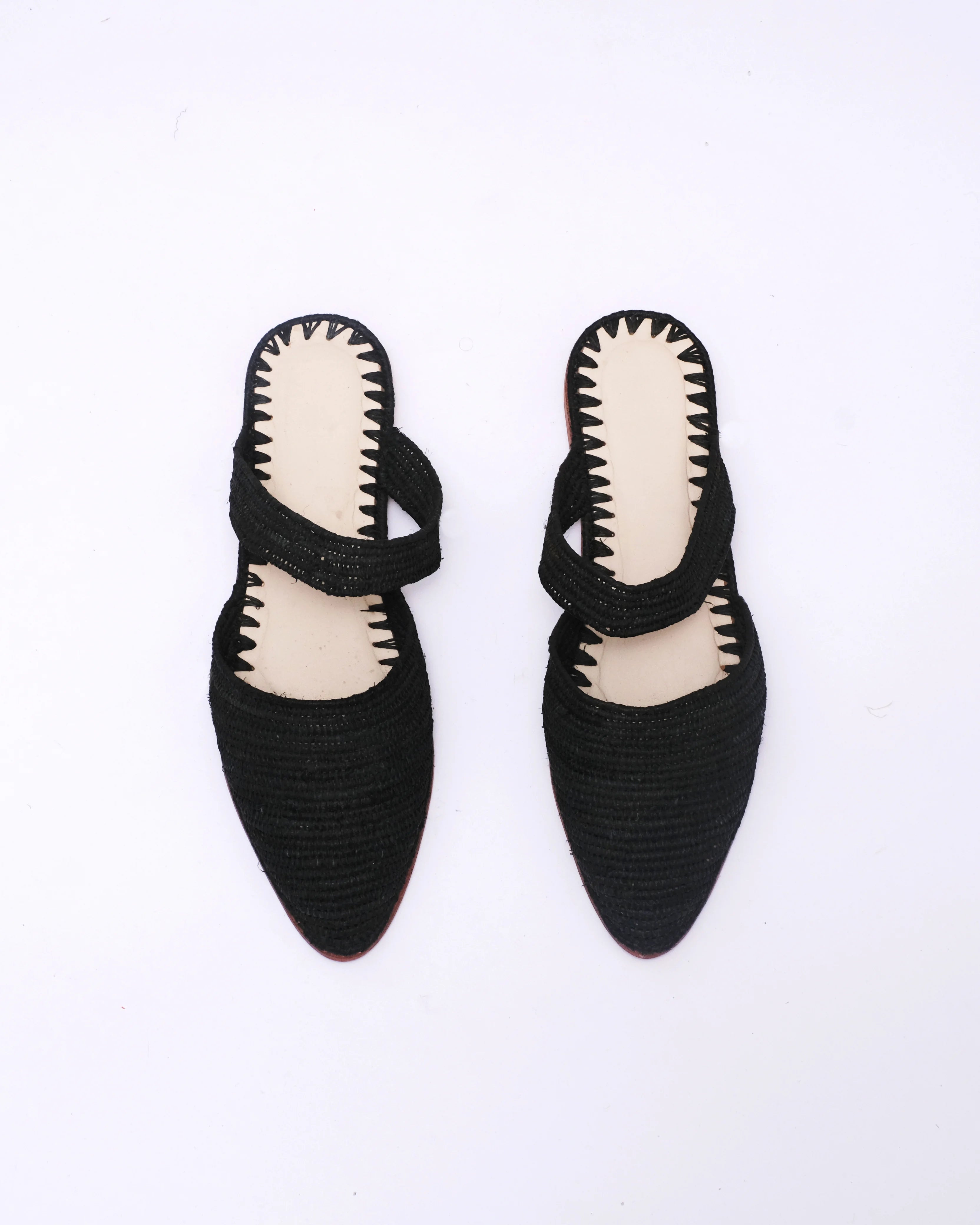 Women's Raffia Mule in Black Strap