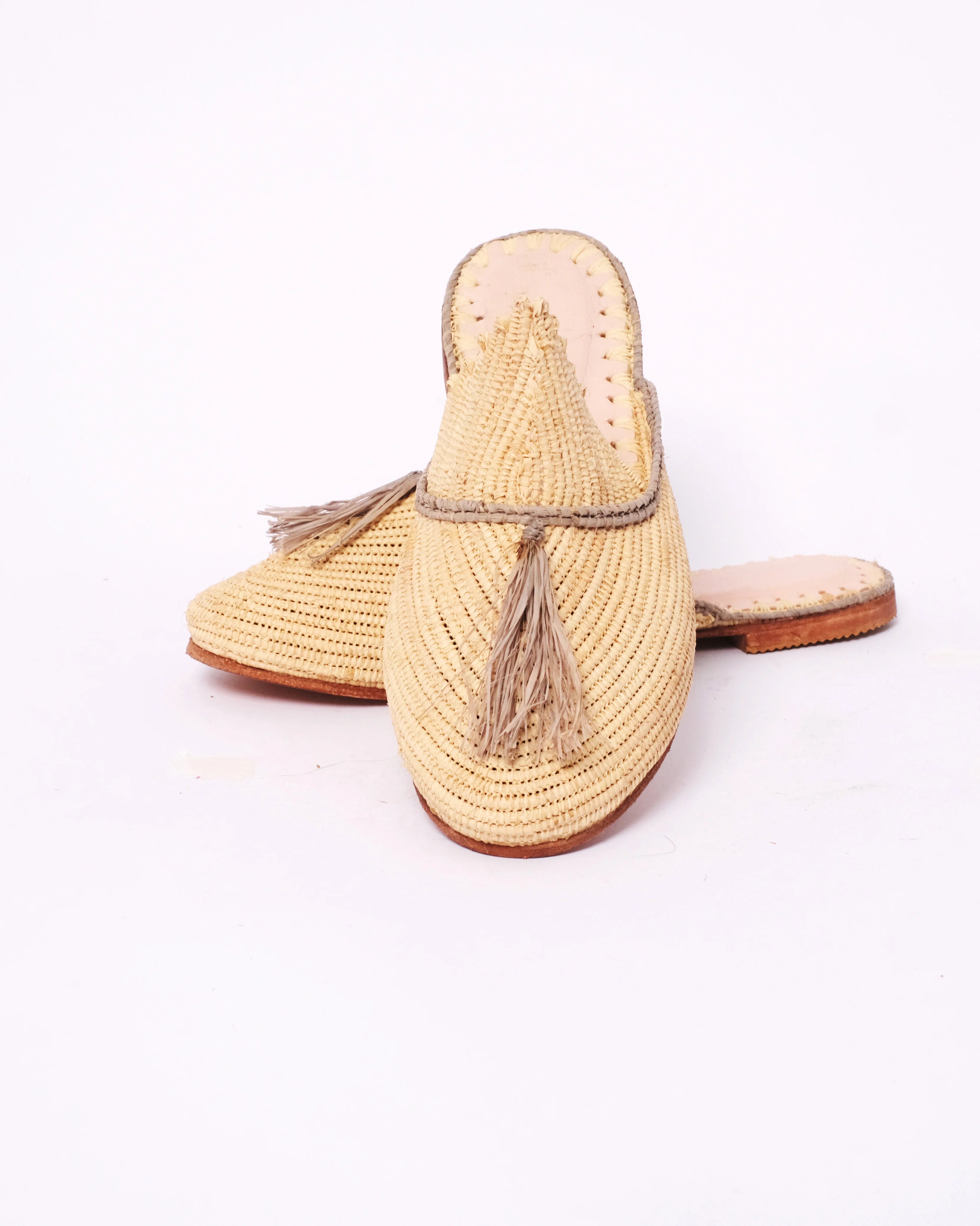 Women's Raffia Mule in Natural