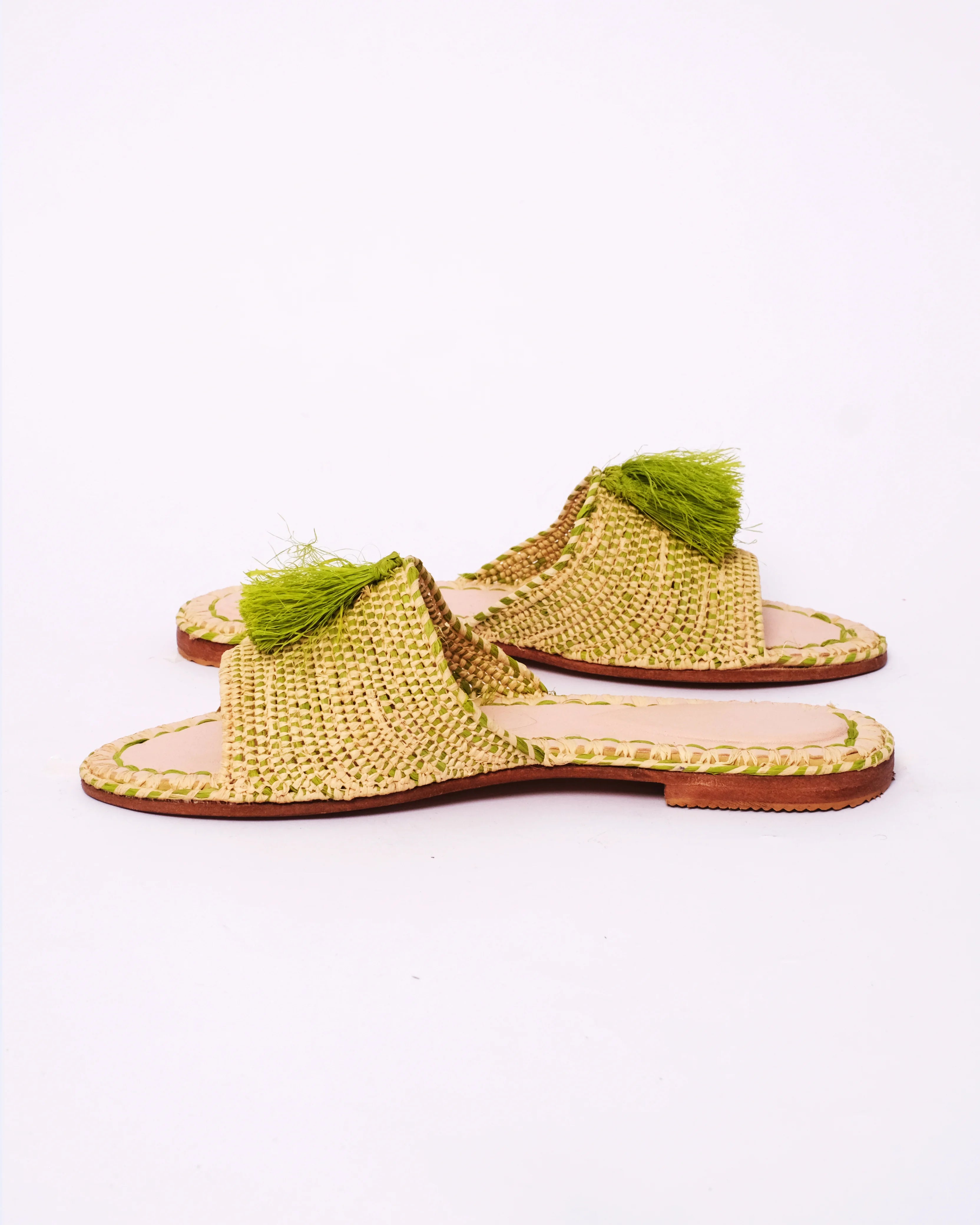 Women's Raffia Tassel Flat Slide Sandals In Natural & Green