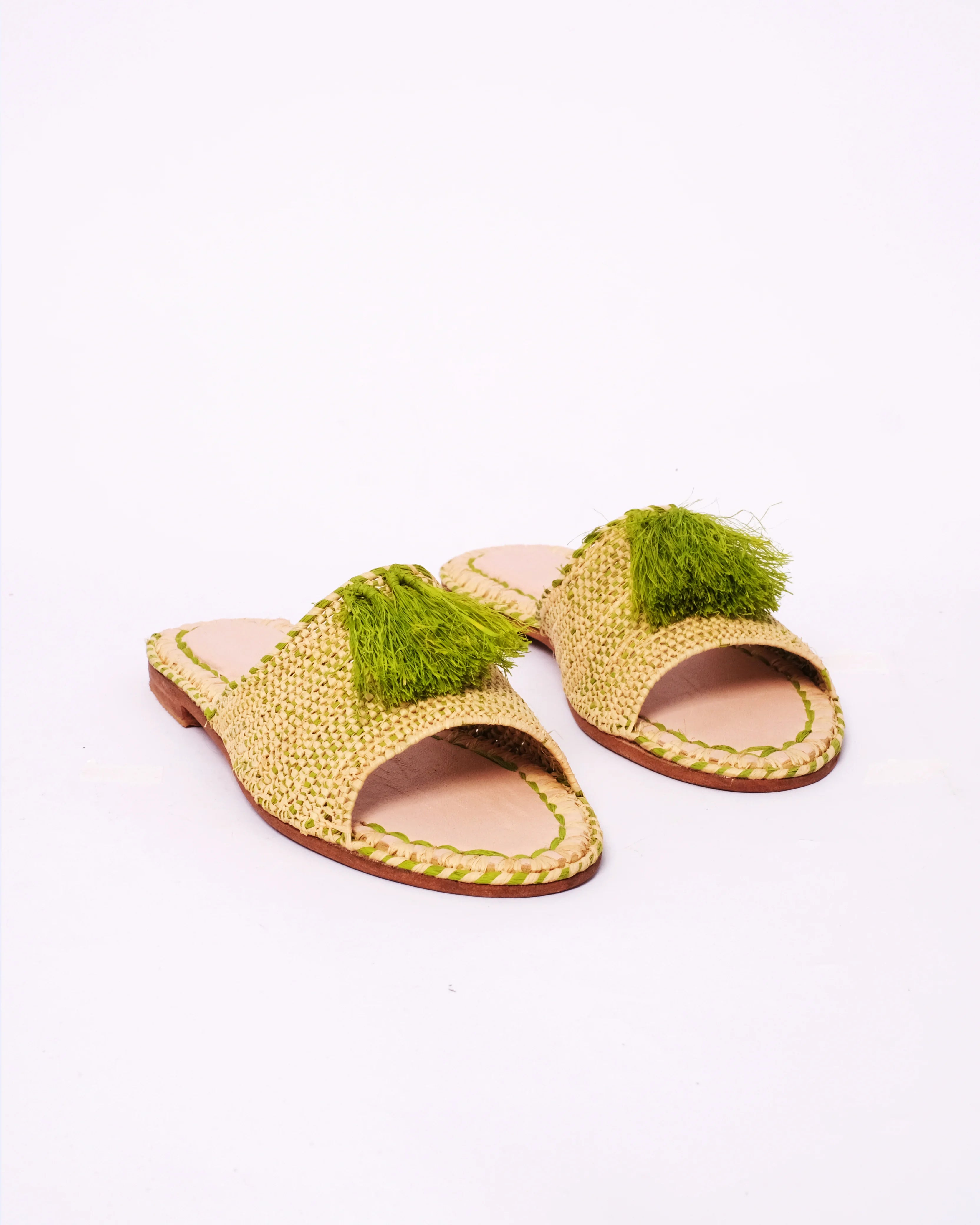 Women's Raffia Tassel Flat Slide Sandals In Natural & Green